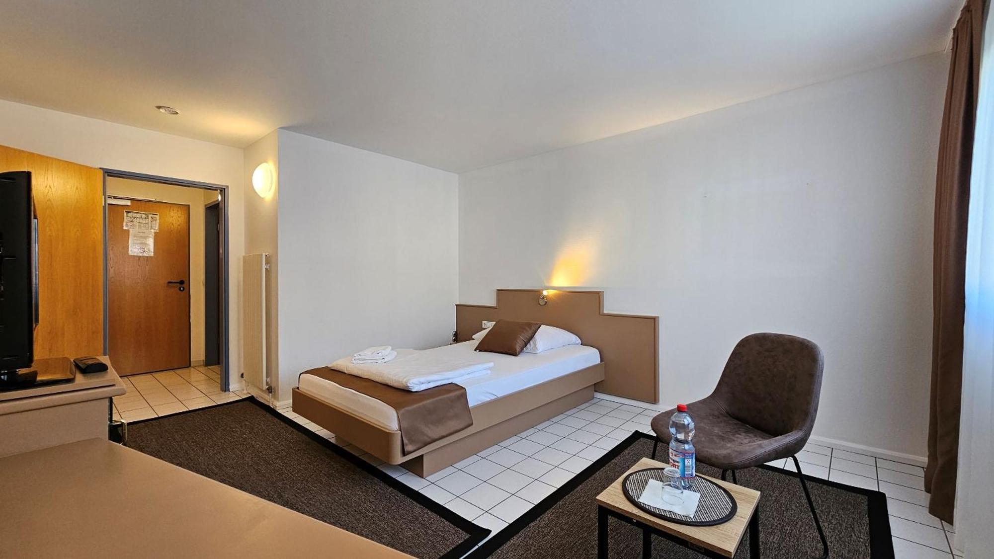 Elha Hotel Stuttgart Exterior foto